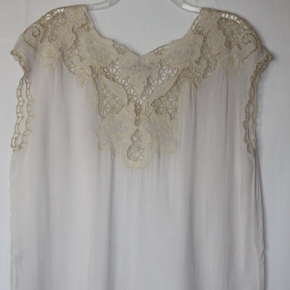 FOREVER 21 WOMENS CREAM CROCHET TOP BLOUSE SZ M SLEEVELESS RAYON LIGHTWEIGHT - Picture 10 of 12